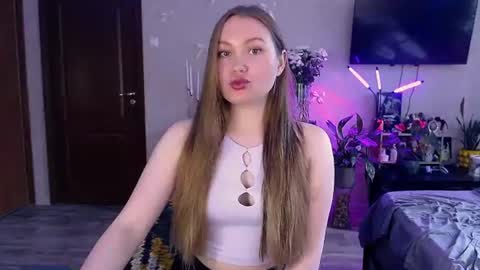 Jane online show from June 15, 1:36 pm
