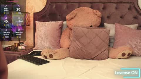 JaneDevine online show from April 26, 5:27 am