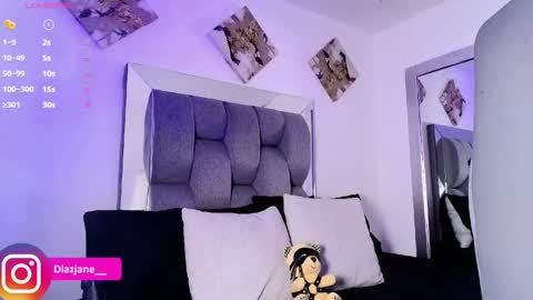 Jennifer online show from June 8, 1:28 am