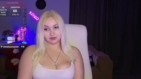 Jane online show from May 2, 10:59 pm
