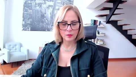 JANE TURNER MILF online show from March 6, 1:14 pm