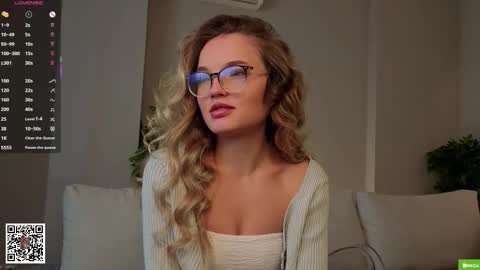 Hi Im Alice and here youll find something online show from January 18, 6:22 am