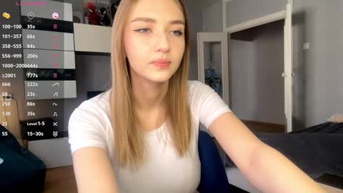 Stacy online show from February 4, 9:02 am