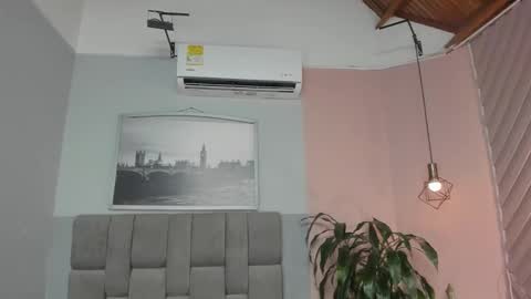 Janna online show from November 11, 11:01 am