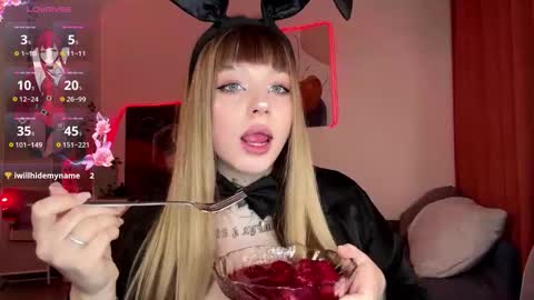 Janni online show from February 22, 9:50 pm