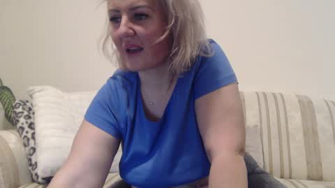 jaqueline88 online show from February 15, 5:09 am