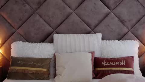 jaquelinemerlot online show from October 30, 8:15 am