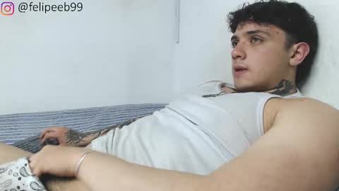 Jareth online show from December 19, 6:09 am