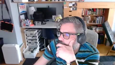 jareth_returns online show from February 22, 9:06 pm