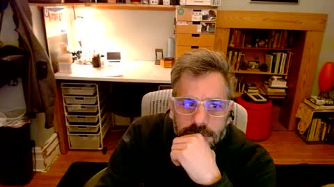 jareth_returns online show from February 26, 3:03 am