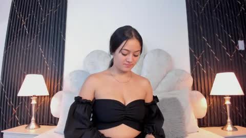 Jaslyn online show from April 23, 5:14 pm