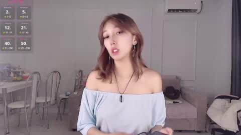 Jasmine online show from June 21, 2:45 pm