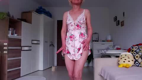 Jasmin room for people 40 online show from May 15, 6:00 am