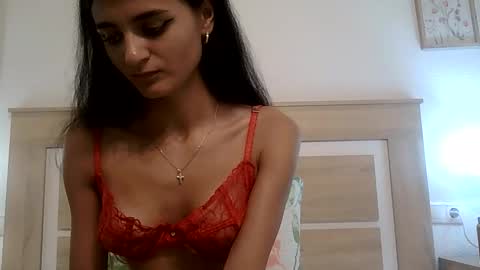Snapshot of jasmin6501 chatting on September 23, 1:21 am Ella0105 online show from September 23, 1:21 am