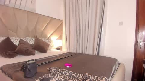 jasmin_melons online show from April 23, 3:47 am