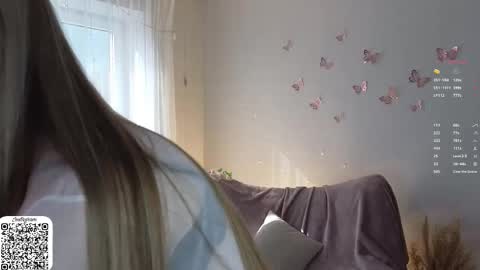 Chloe online show from March 18, 7:03 am