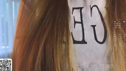 Chloe online show from March 15, 7:34 am