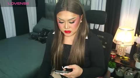 Jasmine Brandy online show from November 17, 1:30 am