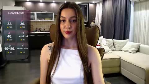 Jasmine online show from June 25, 5:18 pm