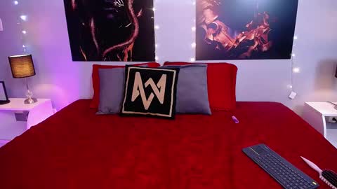 Instagram jasminecampbell1  online show from December 19, 10:27 pm