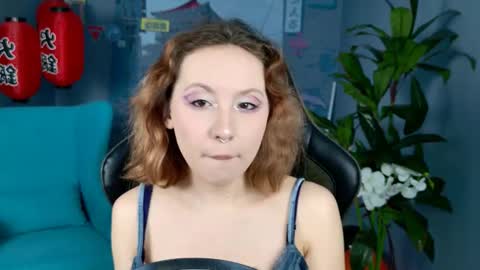 Jasmine online show from November 18, 5:21 am