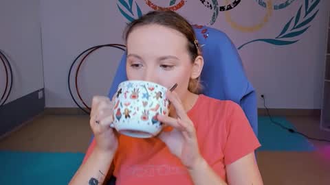 Jasmine online show from September 23, 5:12 am