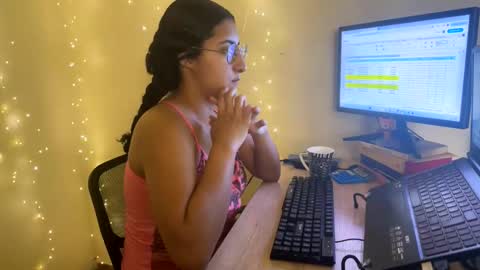 Jasmine online show from March 3, 12:34 pm