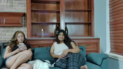 Jasminesummer004 online show from June 15, 3:26 pm