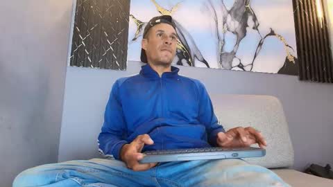 Jason online show from March 13, 7:50 pm