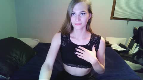 Snapshot of jasperargyle chatting on October 2, 3:49 am JasperArgyle online show from October 2, 3:49 am