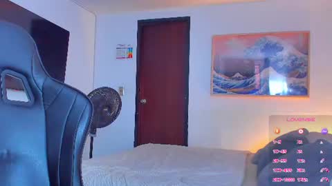 JBrooksXx online show from July 22, 1:13 pm