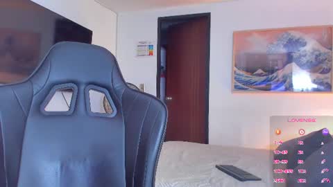 JBrooksXx online show from July 16, 1:03 pm