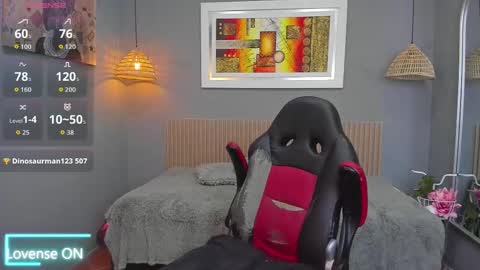 jasperjohnson online show from November 12, 3:53 am