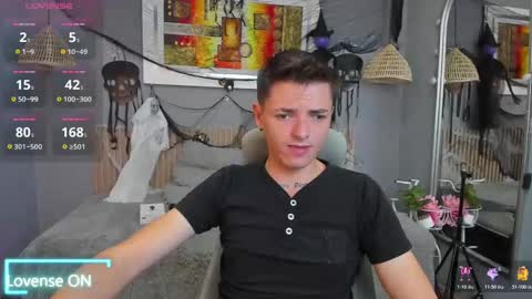 jasperjohnson online show from November 2, 2:55 am