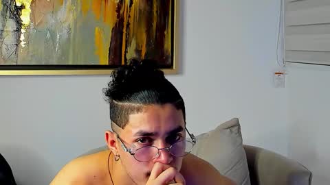 Lil Dark online show from November 21, 4:10 am