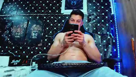 Javier online show from June 25, 5:12 am
