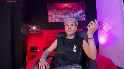 JAX online show from March 18, 3:45 am