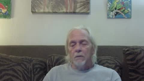 Snapshot of jay_jay1475 chatting on October 10, 7:30 pm jay-jay1475 online show from October 10, 7:30 pm