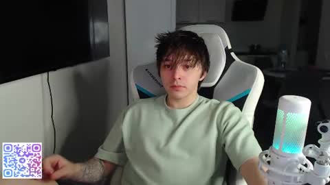 Jayce online show from June 23, 5:08 pm