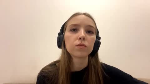 Isabella Rose online show from March 10, 3:27 pm