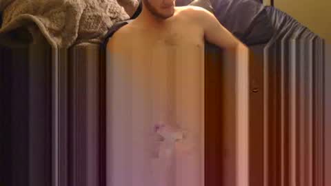 HUngBtmFl online show from February 11, 5:39 pm