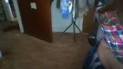 jayjay online show from March 2, 10:38 pm