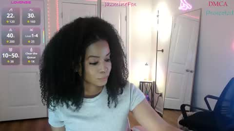 Jazmine Fox online show from March 13, 7:17 pm
