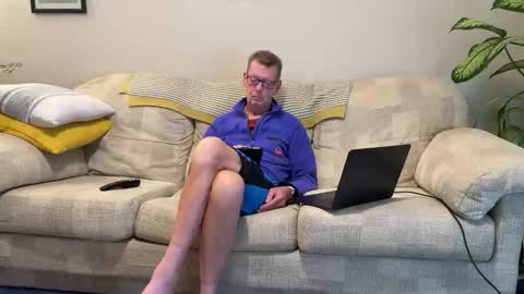 Snapshot of jcar57 chatting on October 27, 6:08 pm Jon online show from October 27, 6:08 pm