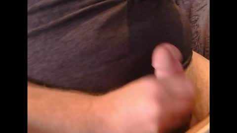 Snapshot of jcdogg11 chatting on October 20, 2:22 pm jcdogg11 online show from October 20, 2:22 pm