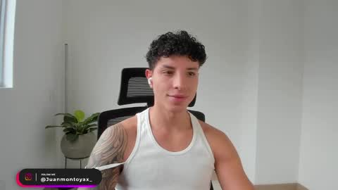 jdmontoya_ online show from May 2, 4:35 pm