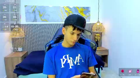 jdwhite18 online show from July 19, 3:53 am