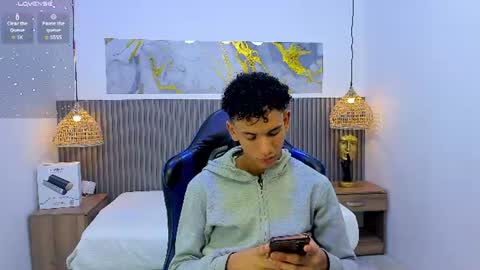 jdwhite18 online show from July 26, 3:59 am