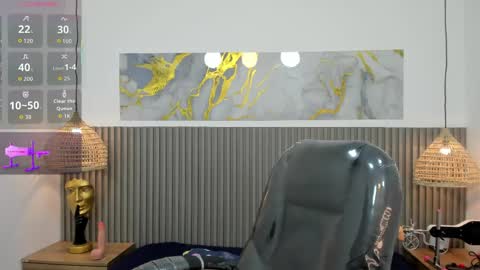 jdwhite18 online show from April 29, 5:23 am