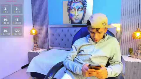 jdwhite18 online show from June 29, 5:04 am